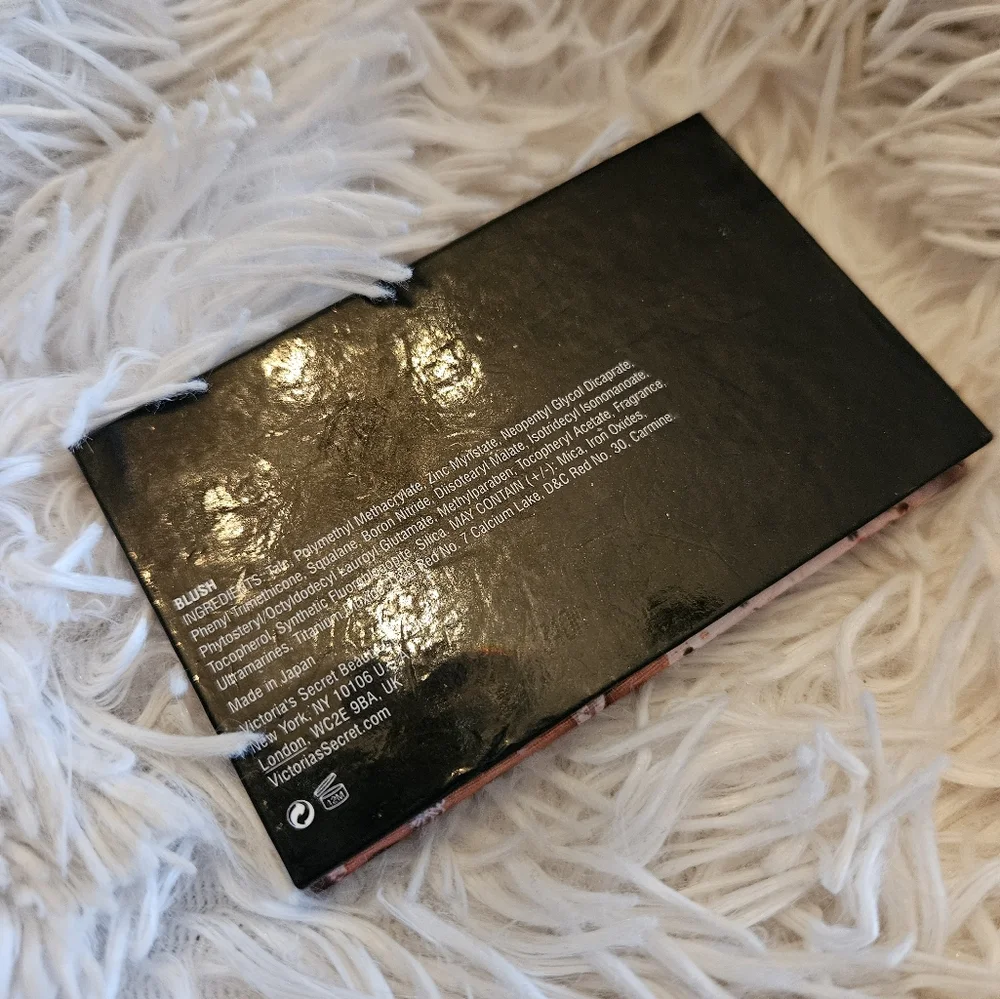 RARE ✨️ Victoria's Secret Limited Edition Blush
